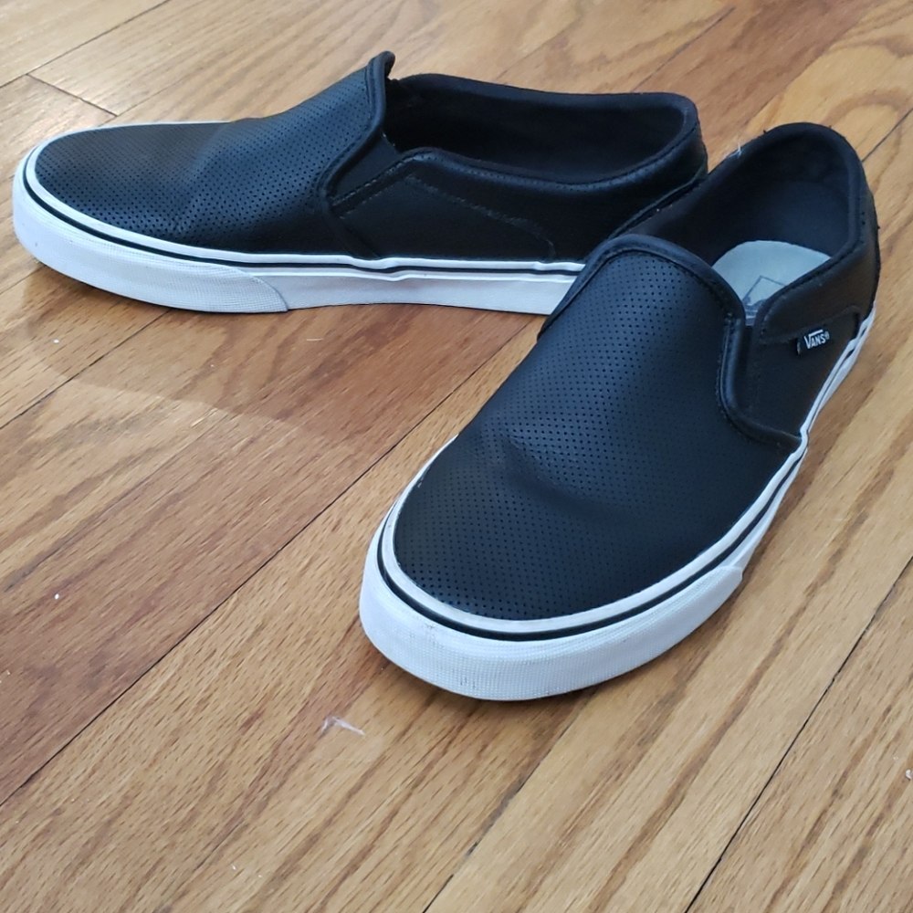 Women's size 9 Vans